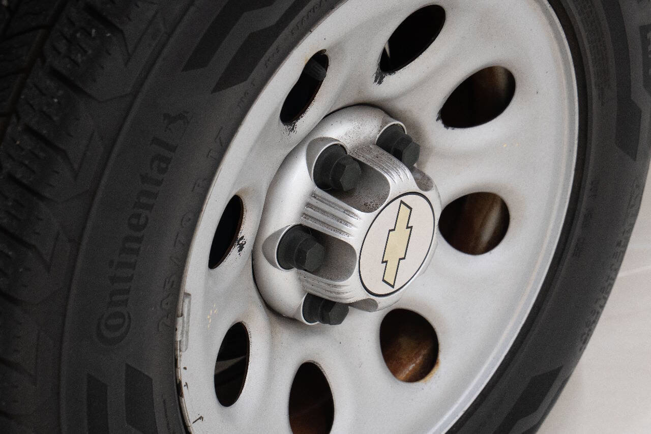 Used 2013 Chevrolet Express 1500 image 68