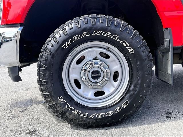 Used 2024 Ford F250 XL w/ XL Off-Road Package AWD/4WD image 9