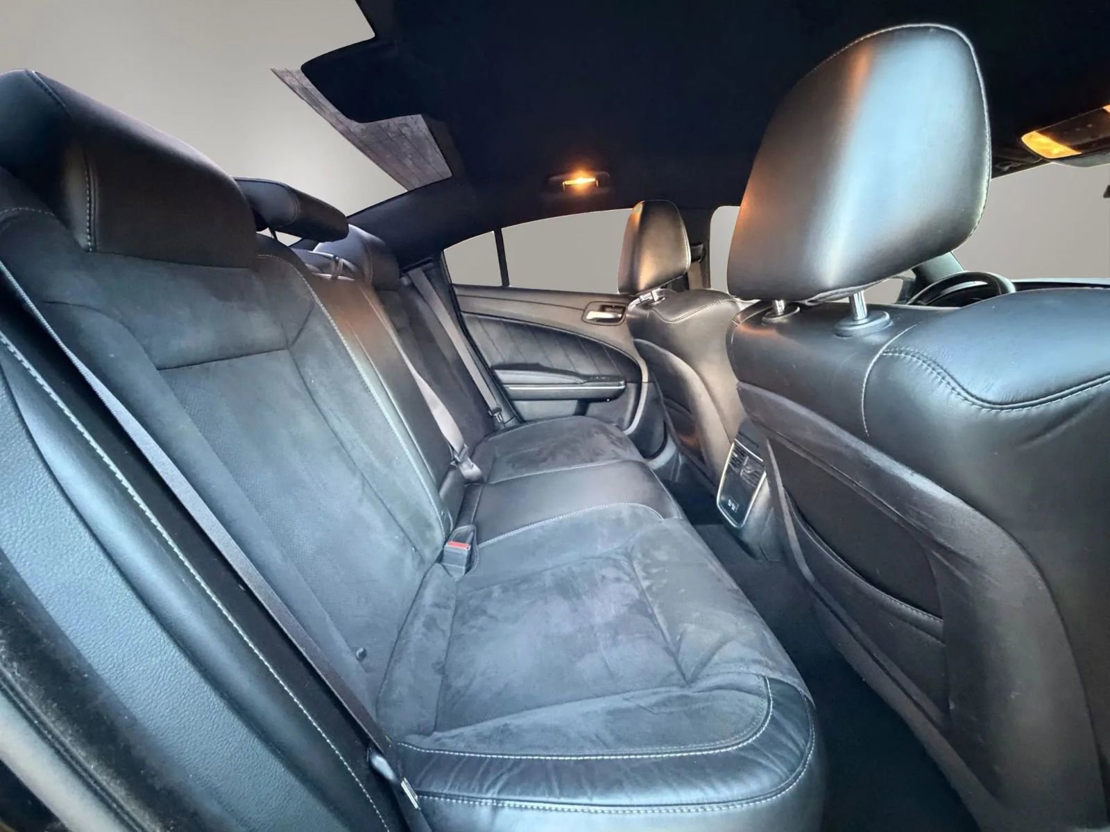 Used 2023 Dodge Charger Scat Pack RWD image 28