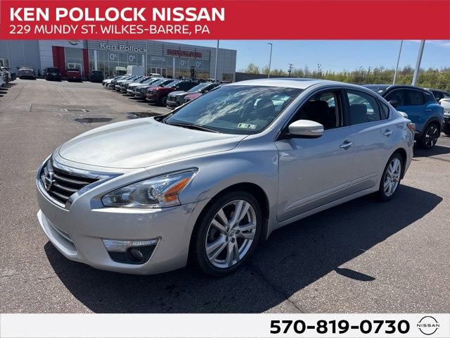 Used 2015 Nissan Altima 3.5 SL image 1