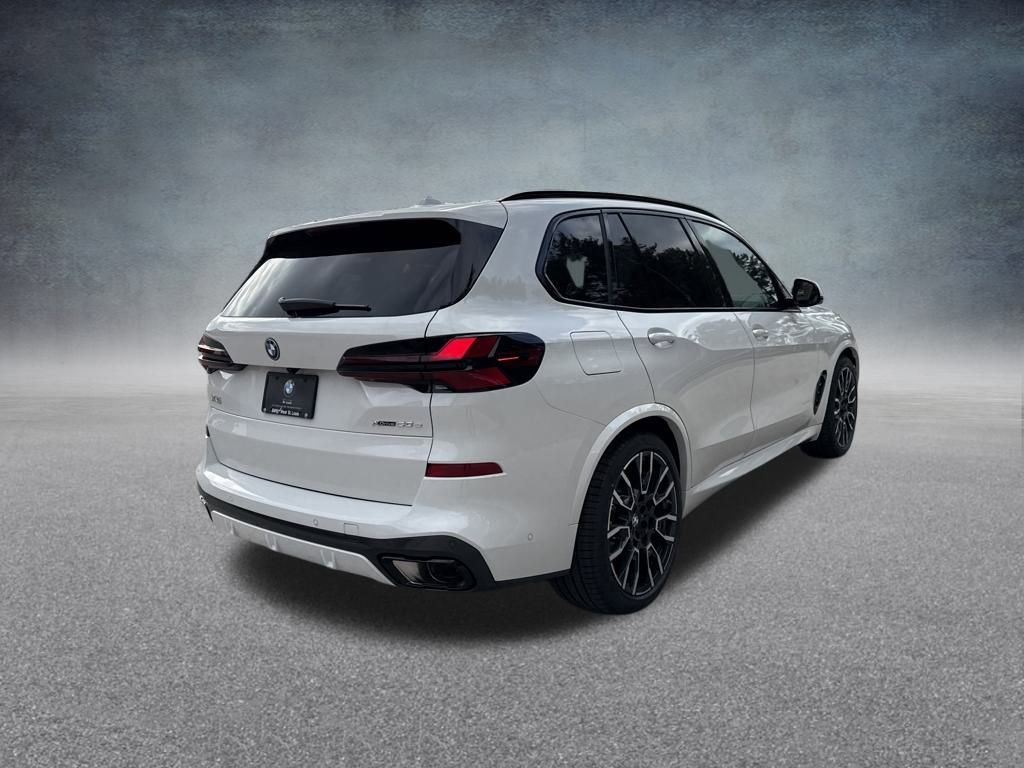 New 2026 BMW X5 xDrive50e w/ M Sport Package image 5