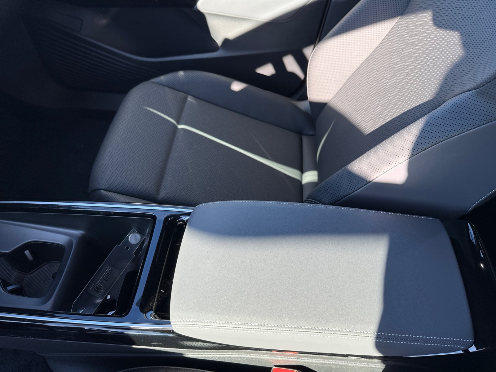 New 2026 Volkswagen ID.4 Pro S RWD image 14