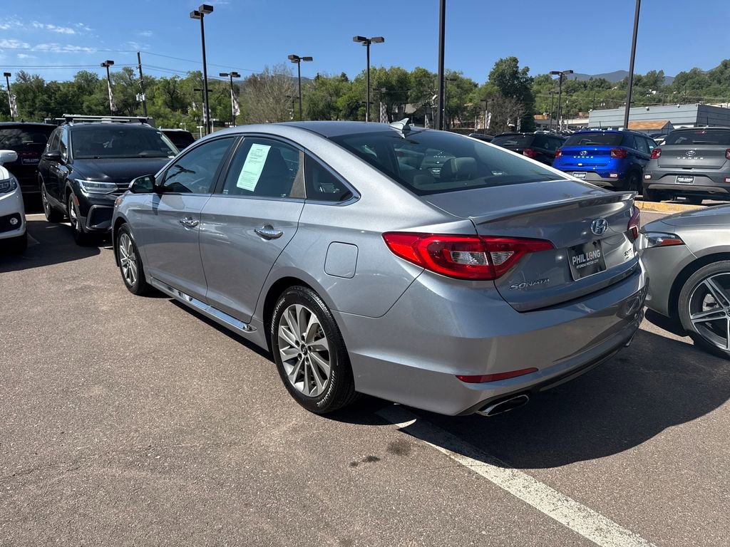 Used 2016 Hyundai Sonata Sport w/ Option Group 1V FWD image 13