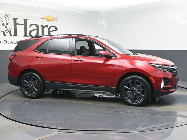 Used 2024 Chevrolet Equinox RS FWD image 1