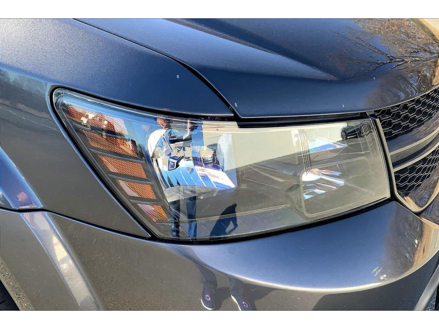 Used 2019 Dodge Journey GT image 26