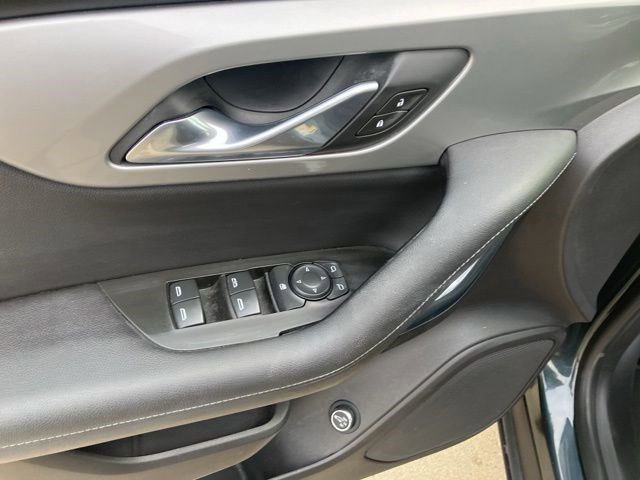 Used 2019 Chevrolet Blazer LT image 11