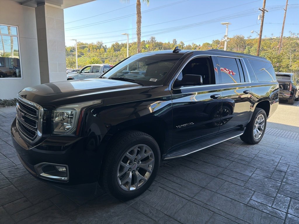 Used 2020 GMC Yukon XL SLT w/ Open Road Package image 3