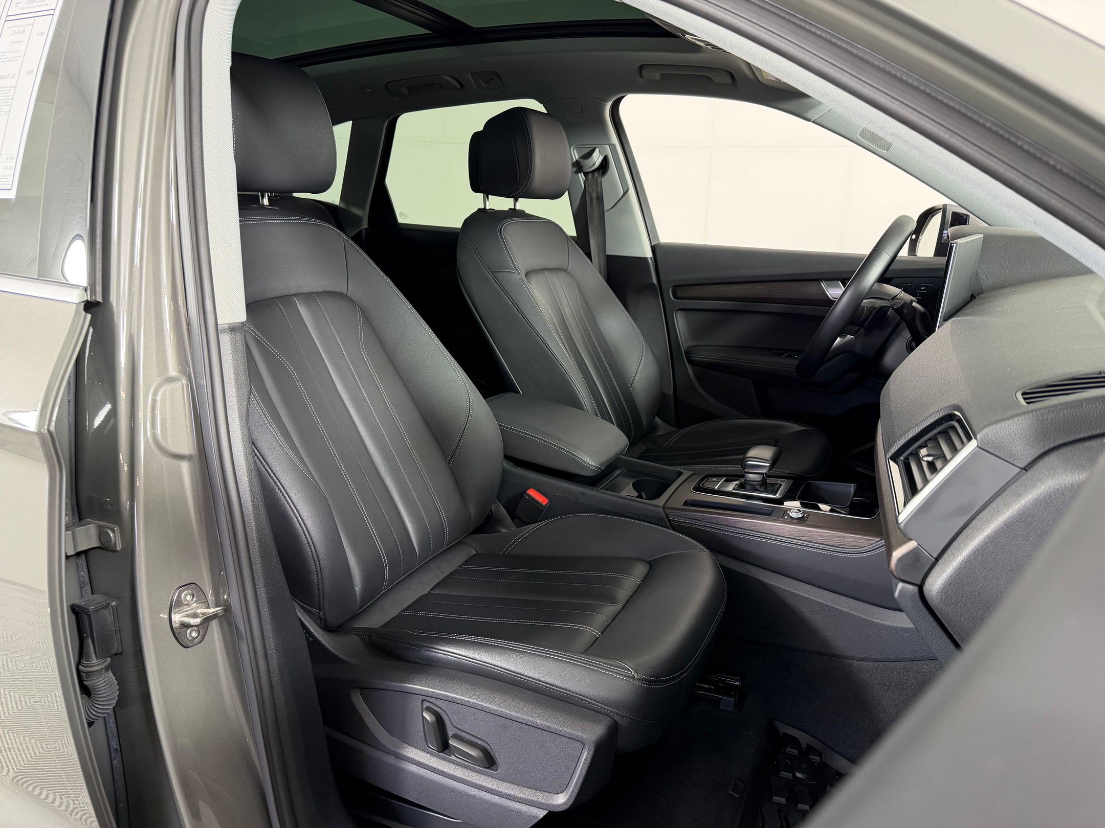 Certified 2023 Audi Q5 2.0T Premium Plus w/ Premium Plus Package image 21