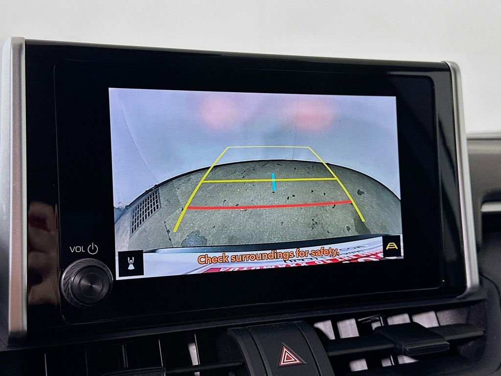 Used 2023 Toyota RAV4 LE FWD image 10
