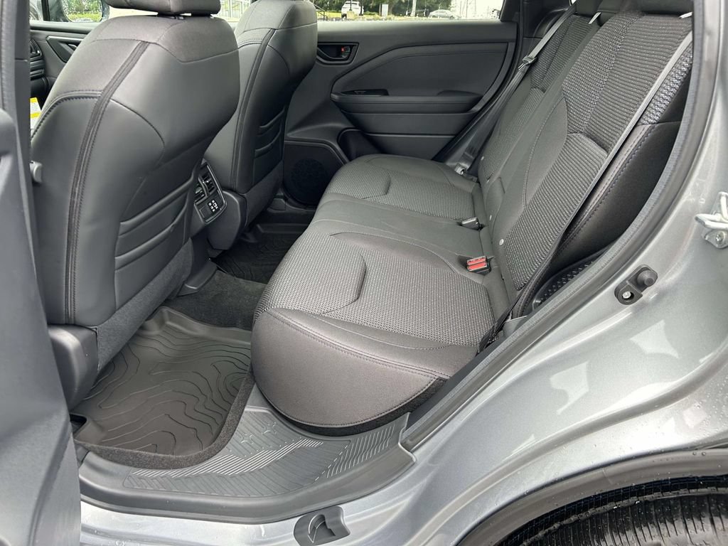 New 2026 Subaru Forester Premium AWD/4WD image 12