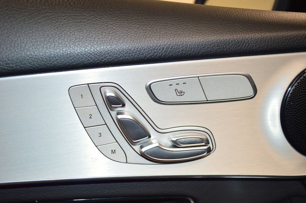 Certified 2022 Mercedes-Benz GLC 300 image 19