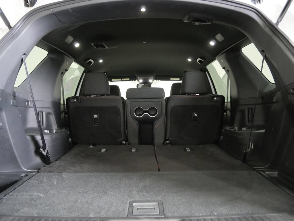 Used 2024 Honda Pilot Sport image 28