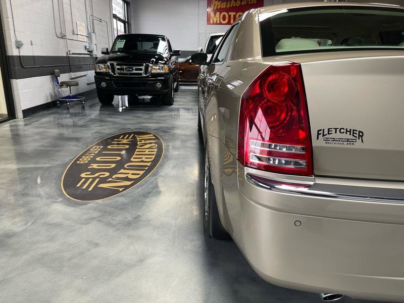 Used 2008 Chrysler 300 C w/ Sound Group II image 14