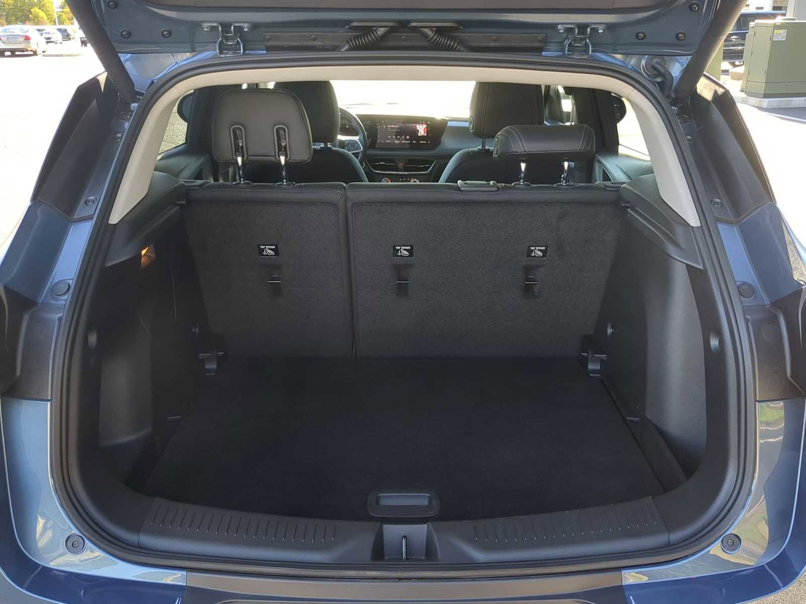 Used 2025 Buick Encore GX Preferred image 23