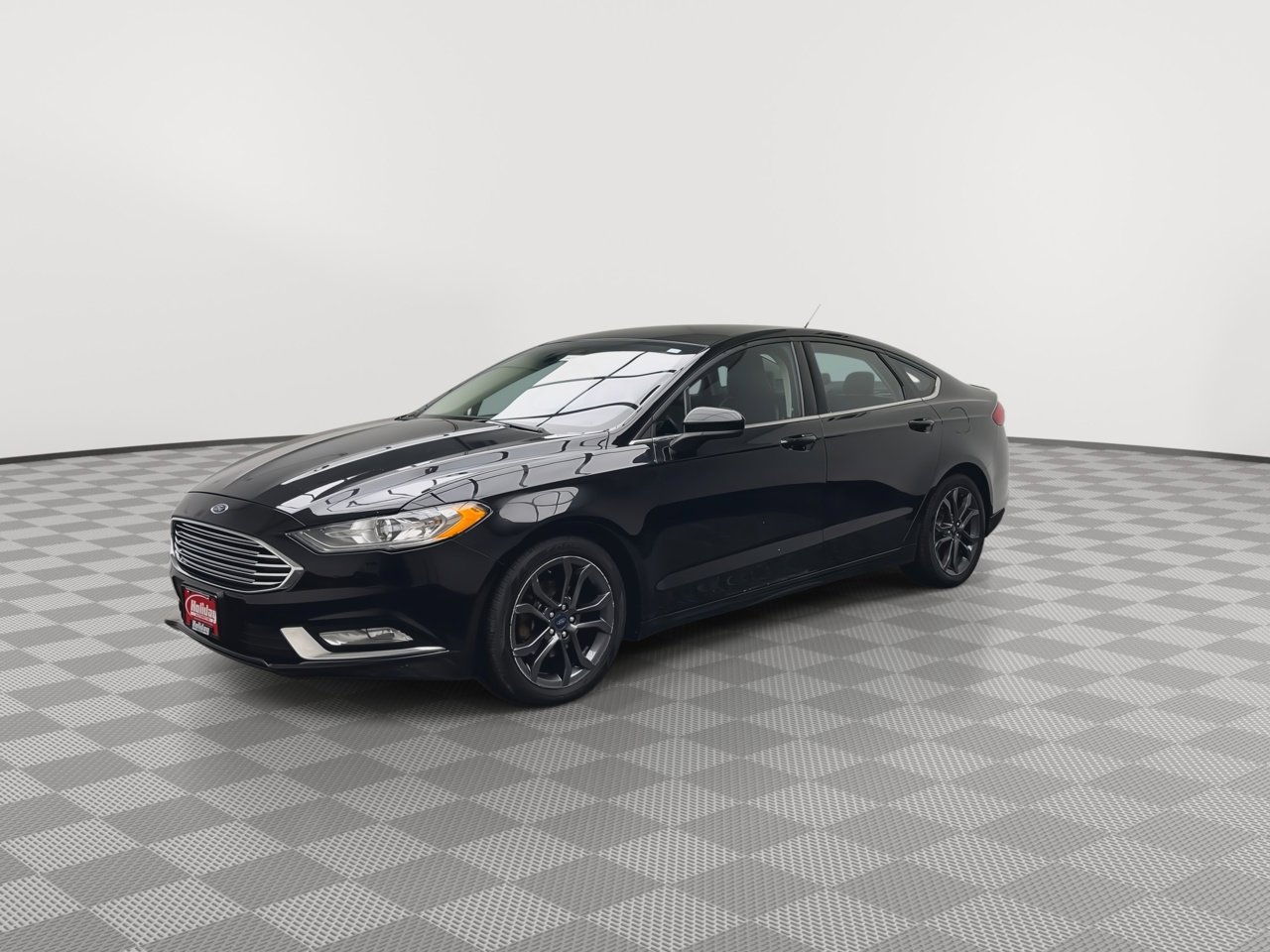 Used 2018 Ford Fusion SE w/ Equipment Group 201A FWD image 32