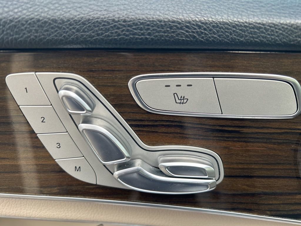 Used 2021 Mercedes-Benz C 300 Sedan image 20