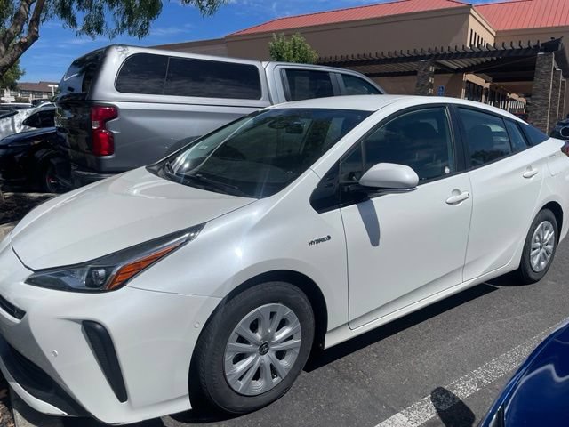 Used 2020 Toyota Prius LE FWD image 13