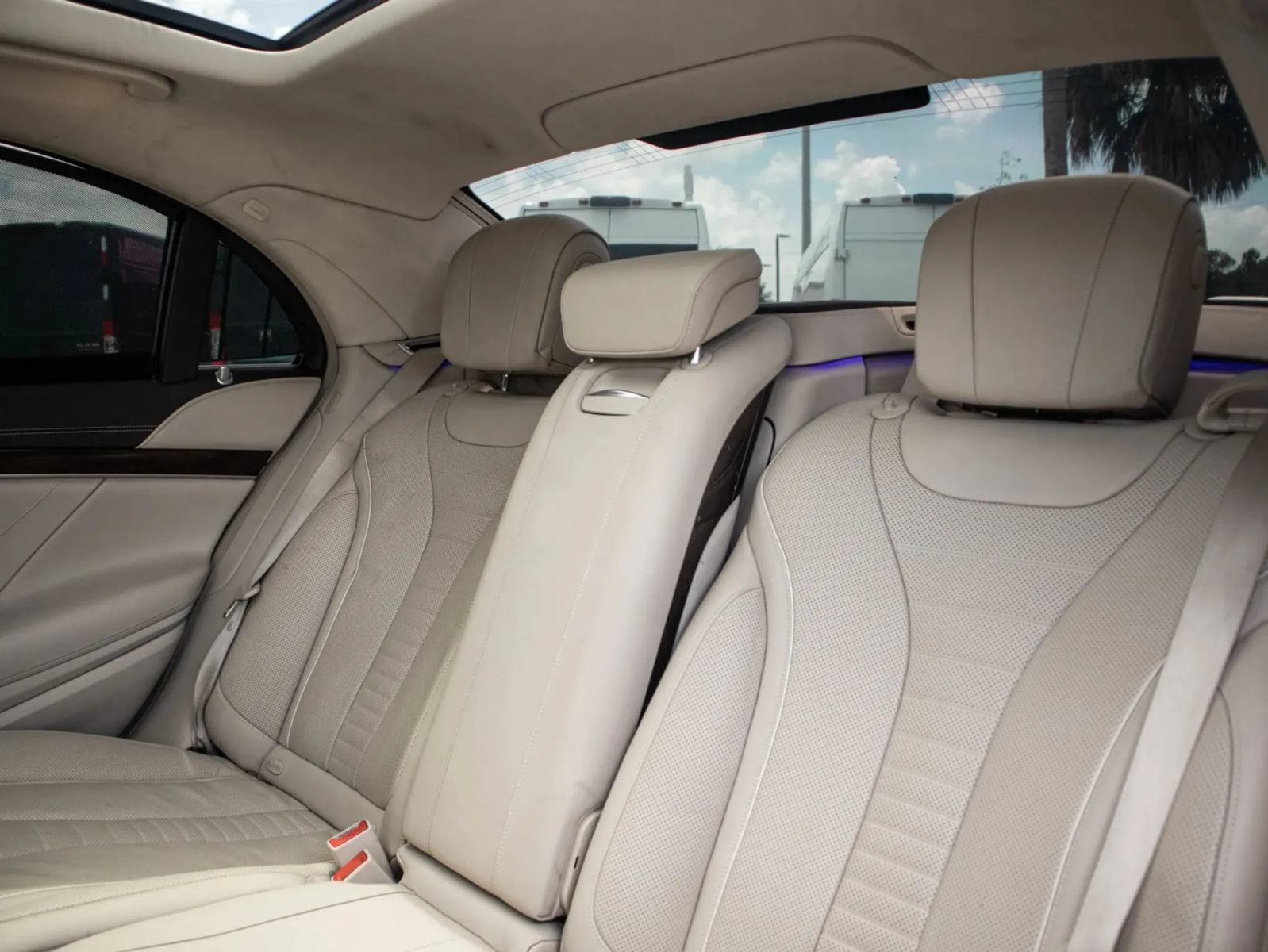 Used 2019 Mercedes-Benz S 560 Sedan w/ AMG Line Exterior image 23