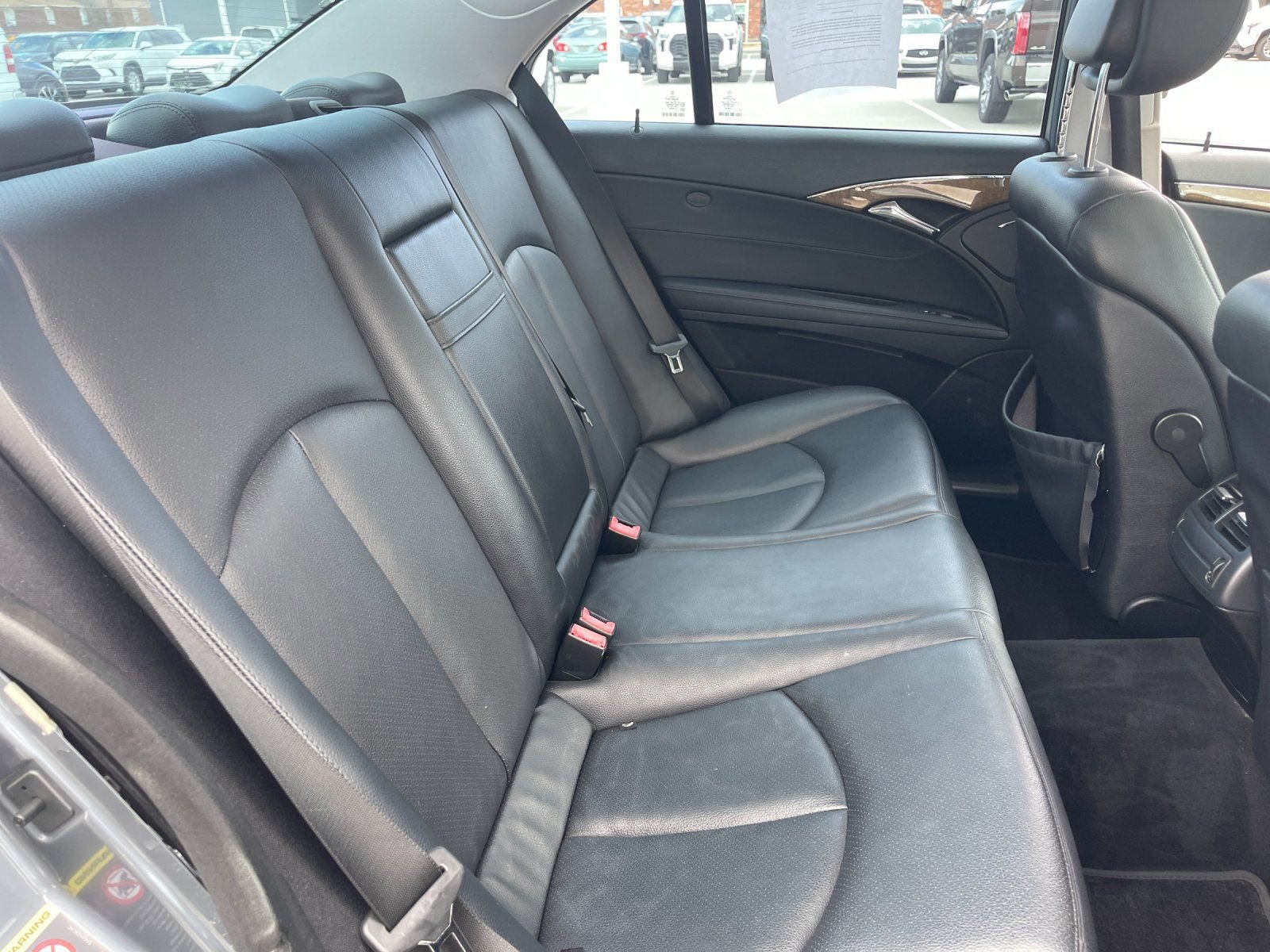 Used 2007 Mercedes-Benz E 350 Sedan image 19