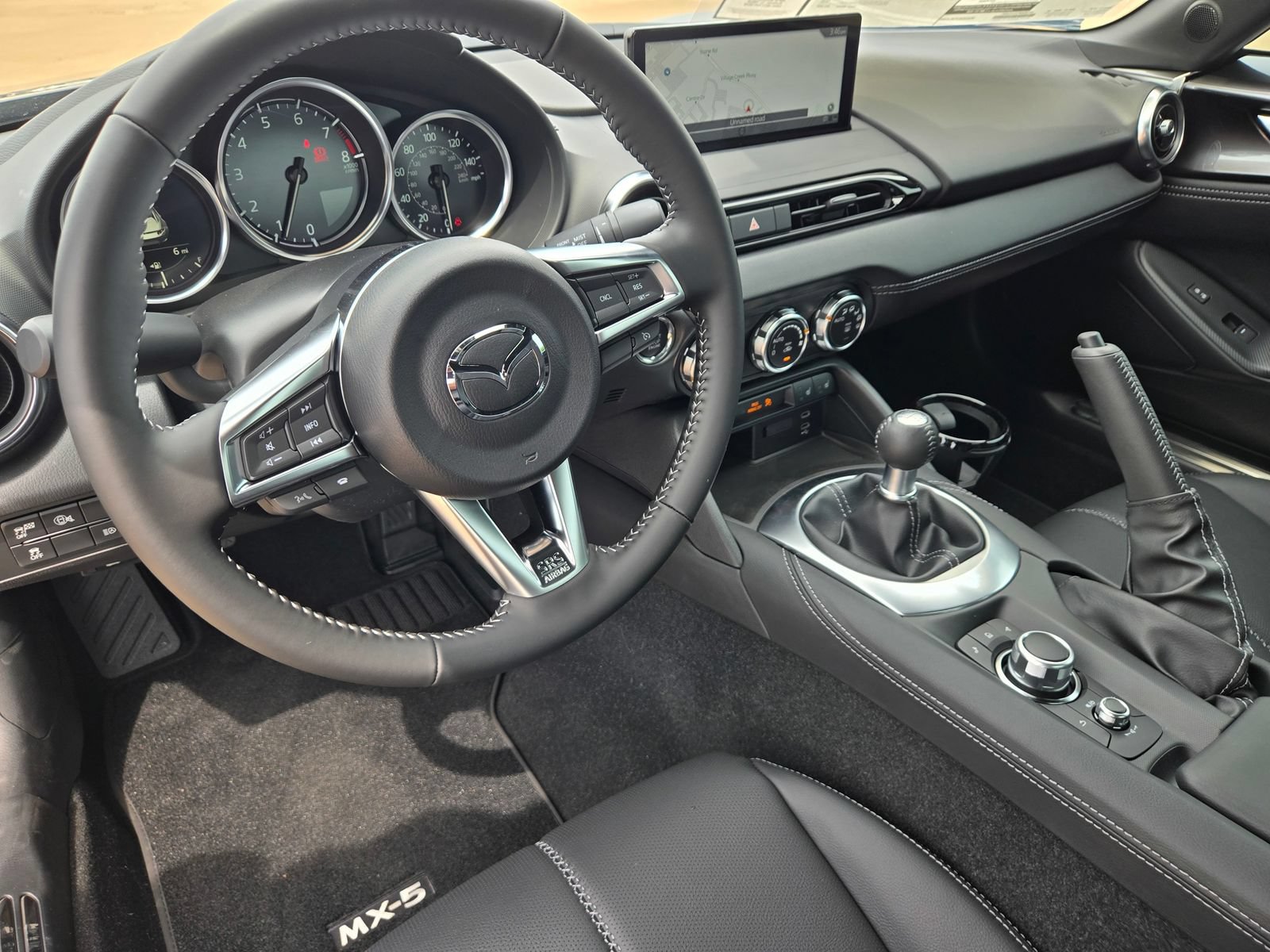 New 2026 MAZDA MX-5 Miata RF Grand Touring RWD image 8