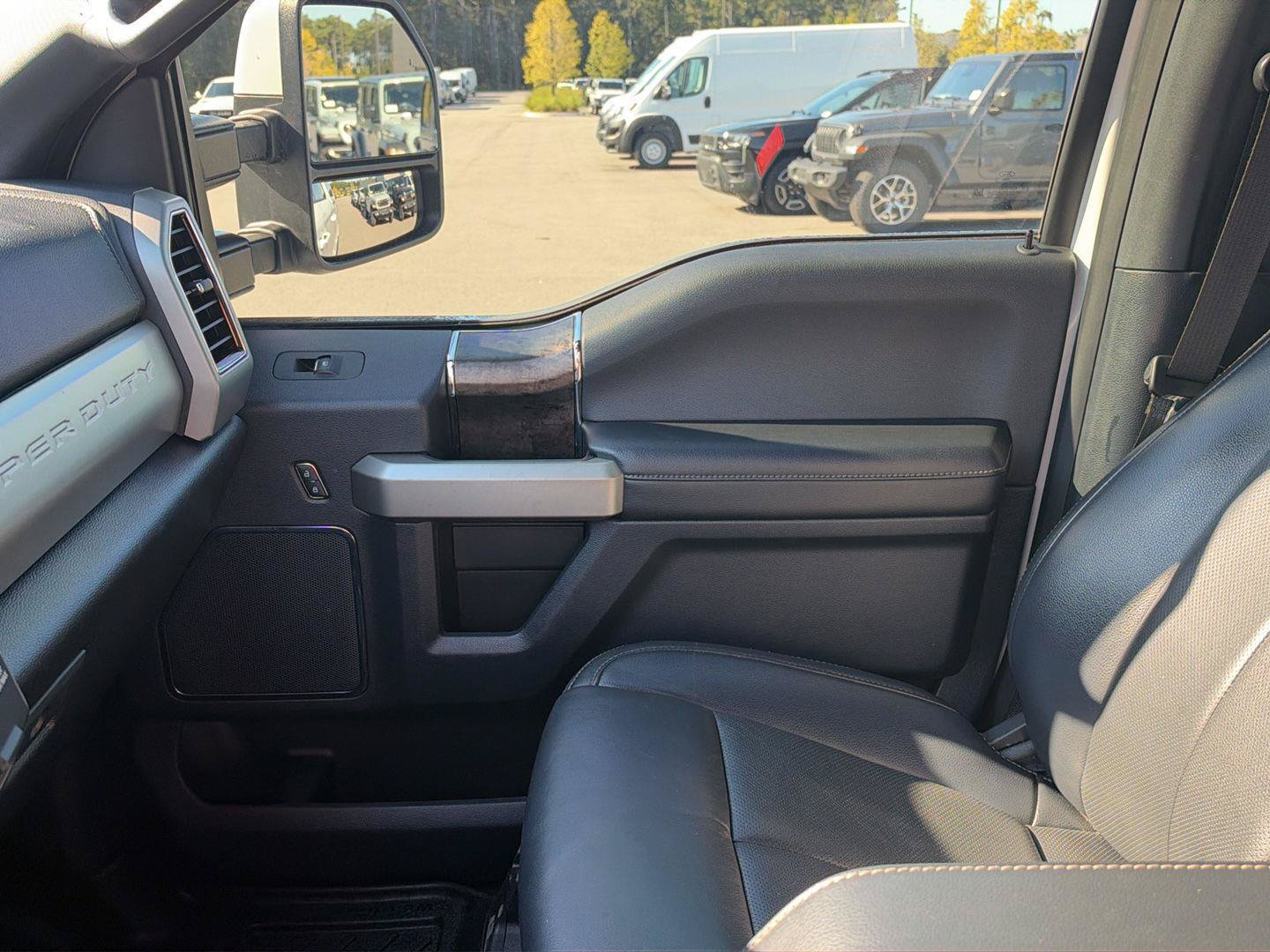 Used 2022 Ford F250 Lariat AWD/4WD image 20