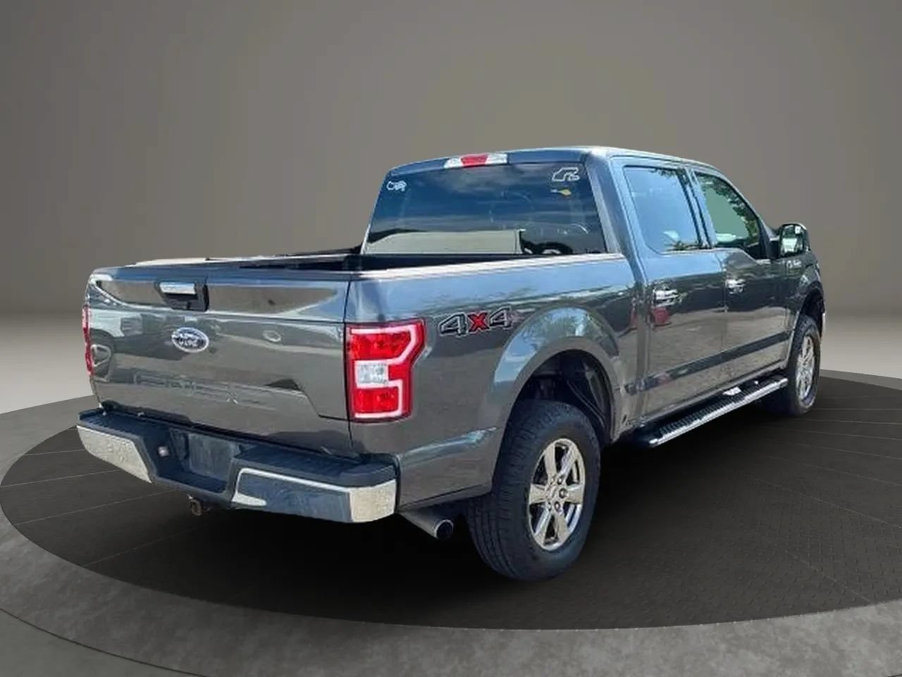 Used 2020 Ford F150 XLT w/ Equipment Group 302A Luxury AWD/4WD image 5