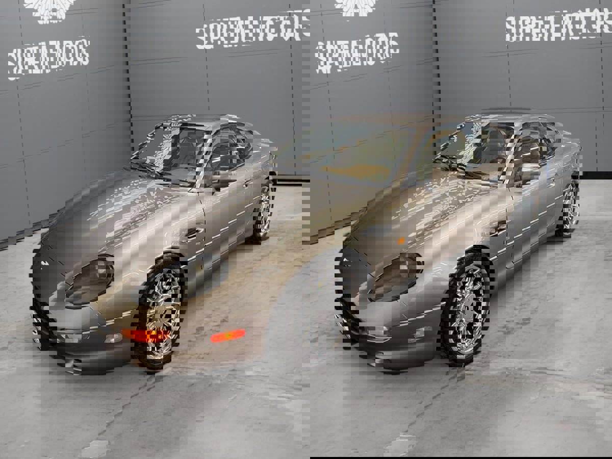 Used 1998 Aston Martin DB7 Coupe image 4