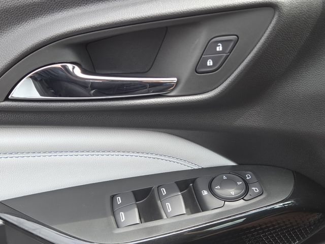 New 2026 Chevrolet Trax LT w/ LT Convenience Package FWD image 21
