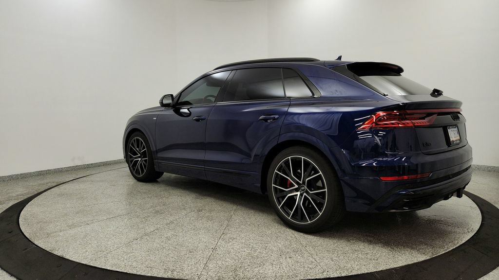 Used 2021 Audi Q8 Prestige w/ Prestige Package AWD/4WD image 3