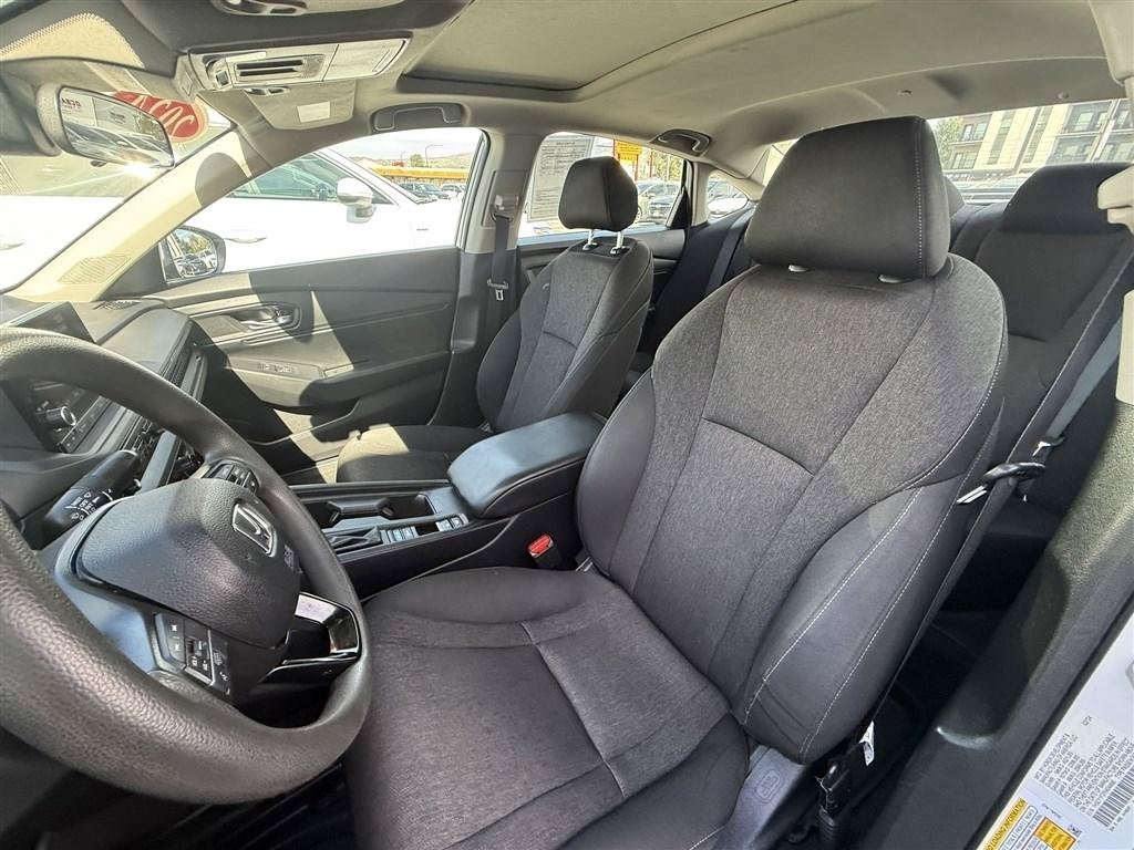 Used 2024 Honda Accord EX image 12
