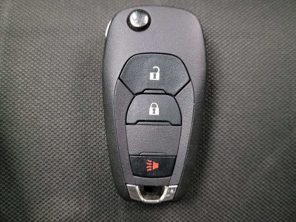Used 2020 Chevrolet Trax LT FWD image 32