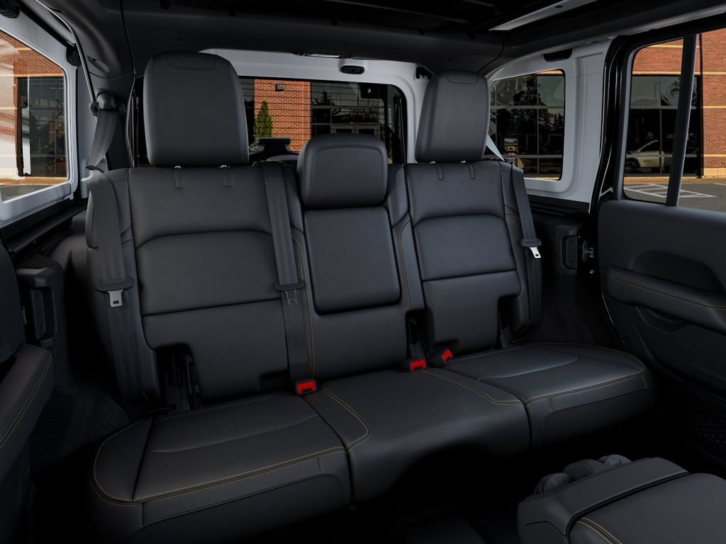 New 2026 Jeep Wrangler Unlimited Sahara AWD/4WD image 15