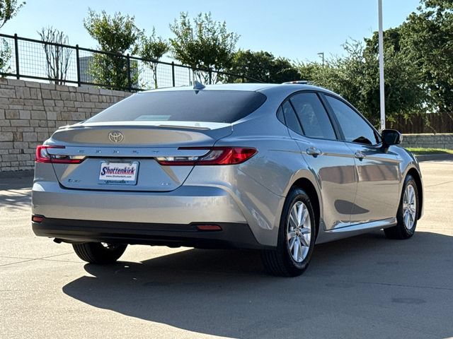 Used 2025 Toyota Camry LE w/ Convenience Package FWD image 8