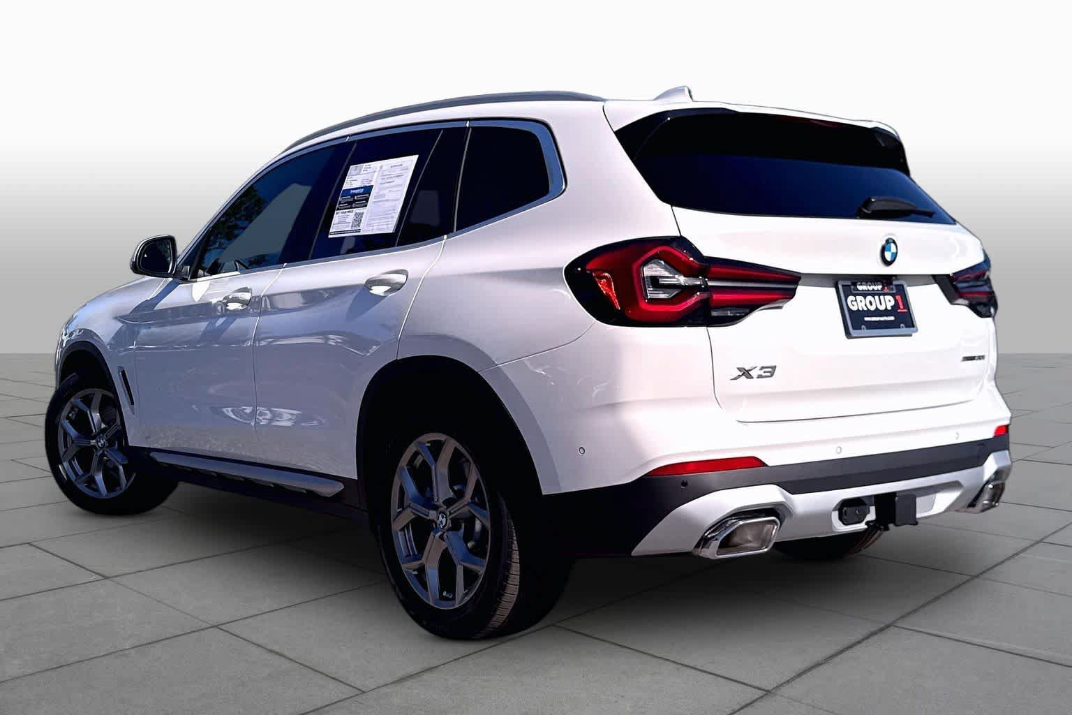 Used 2024 BMW X3 sDrive30i w/ Premium Package RWD image 11