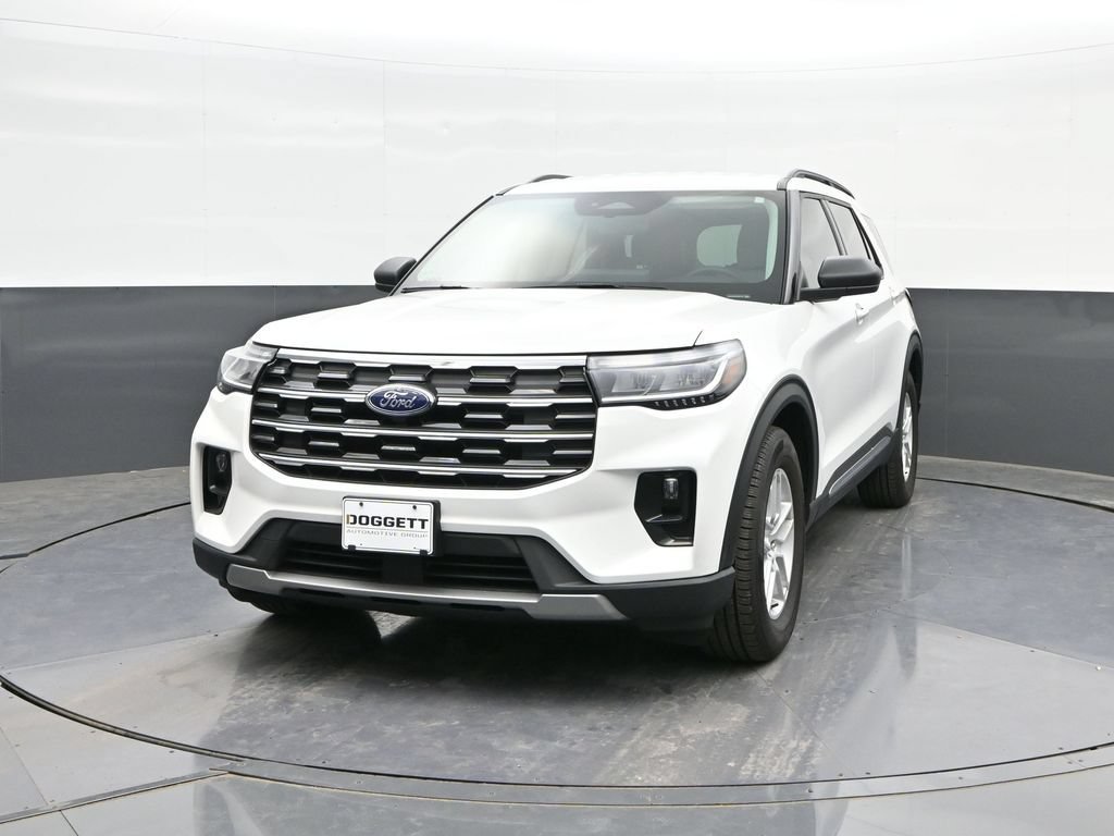 Certified 2025 Ford Explorer Active w/ Active Comfort Package RWD image 24