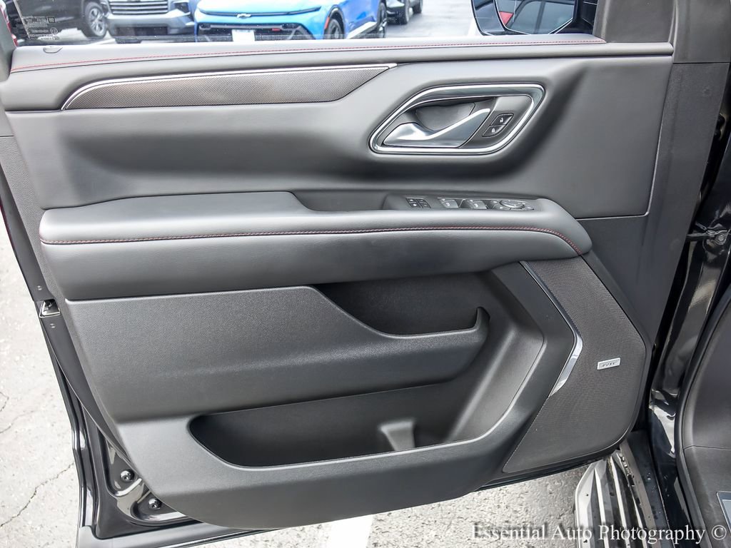 Used 2022 Chevrolet Tahoe RST w/ Sport Performance Package image 32