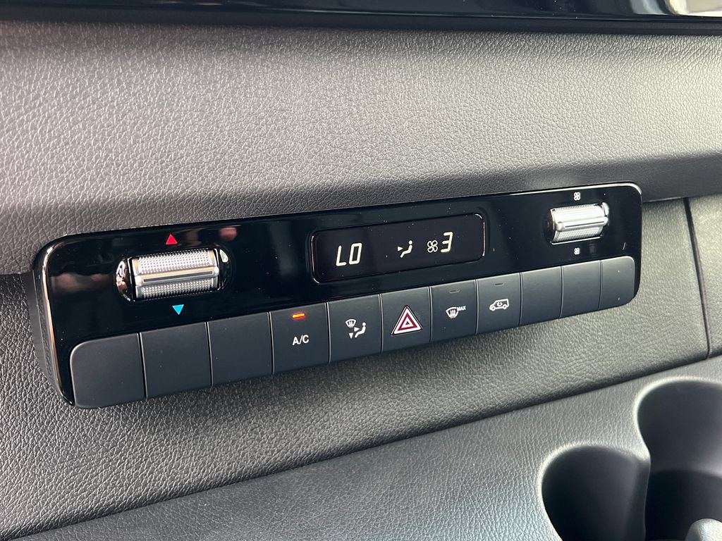 New 2026 Mercedes-Benz Sprinter 2500 image 19