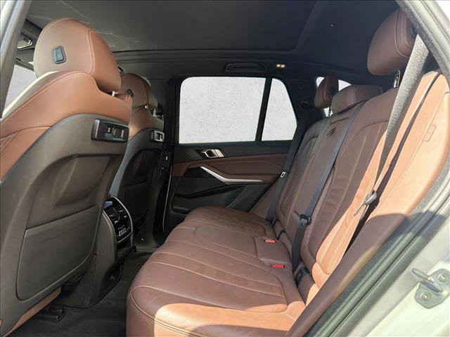 Used 2019 BMW X5 xDrive40i w/ Premium Package 2 AWD/4WD image 23