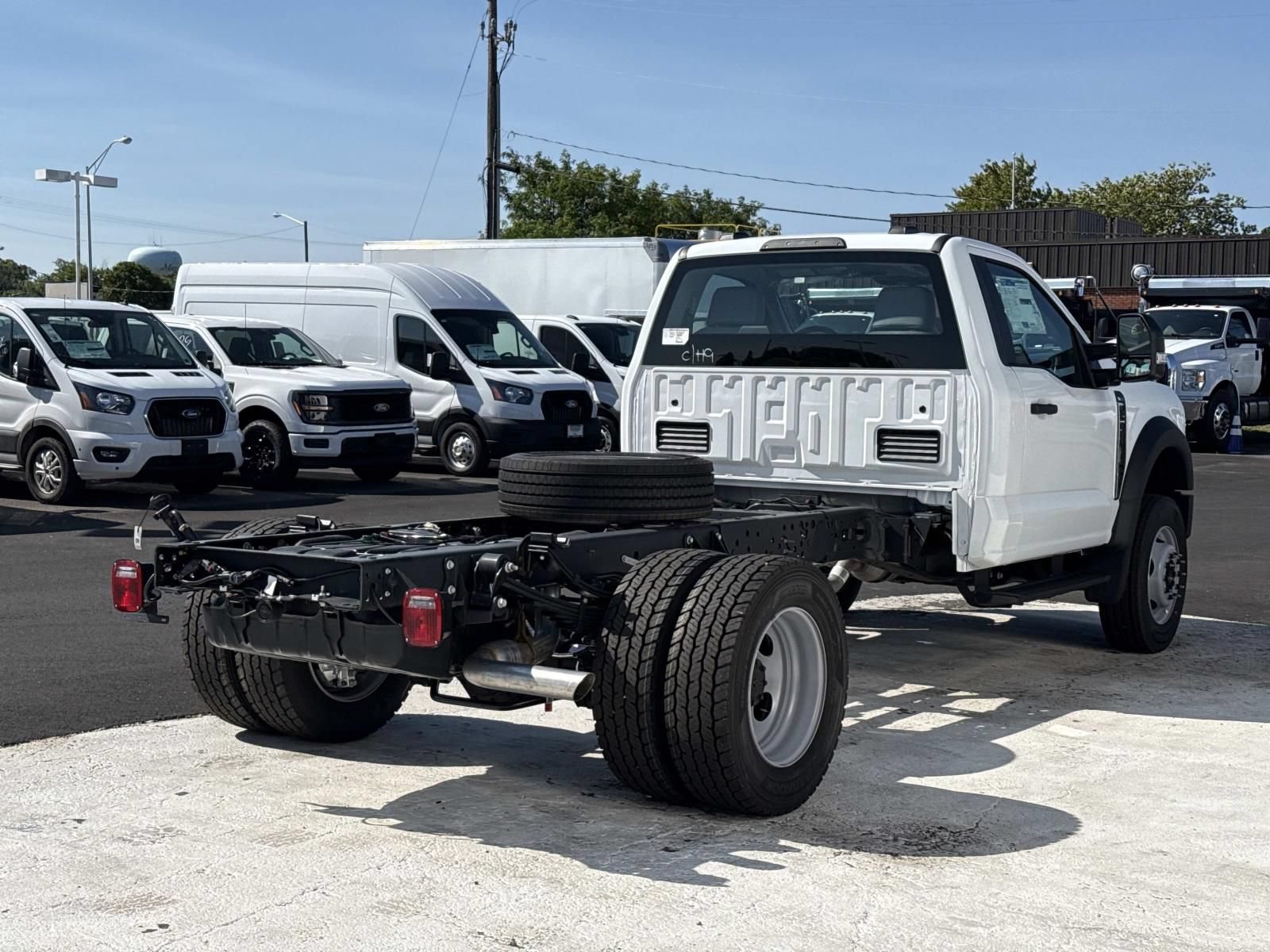 New 2026 Ford F600 4x4 Regular Cab Super Duty w/ XL Chrome Package image 3