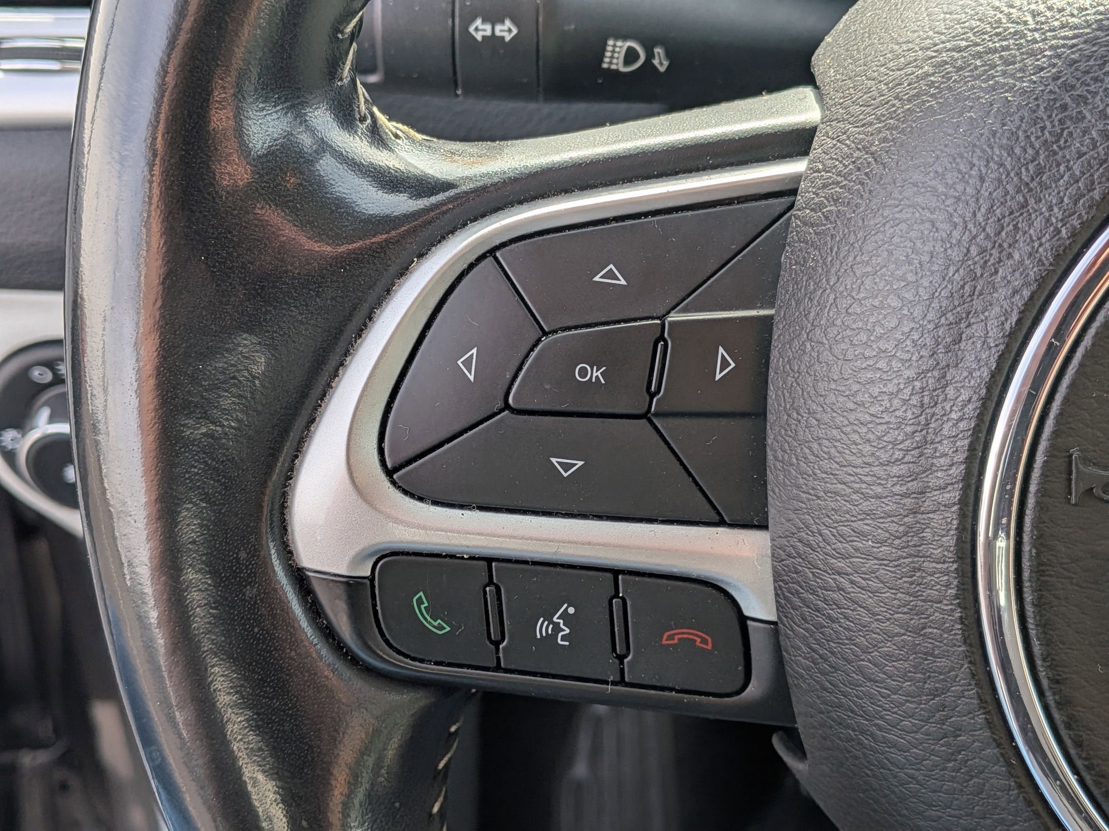 Used 2020 Jeep Compass Latitude image 14