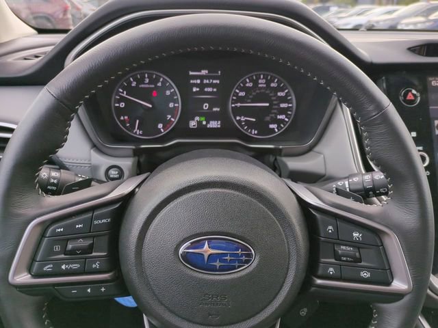 Used 2025 Subaru Outback Limited image 31