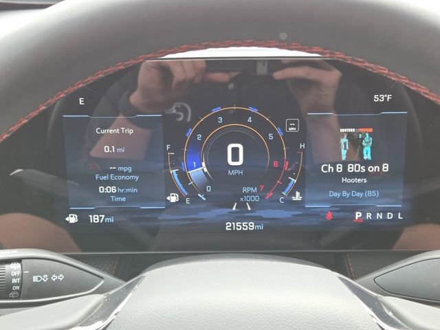 Used 2025 Chevrolet Equinox RS w/ Safety and Technology Package FWD image 38
