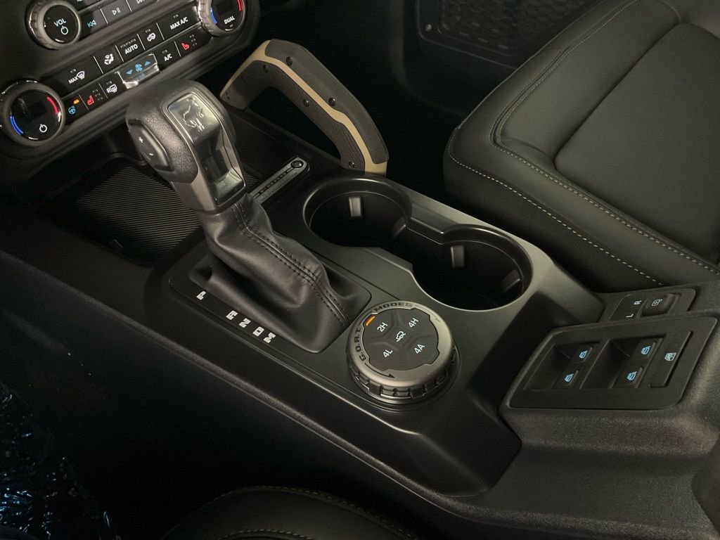 New 2026 Ford Bronco Badlands AWD/4WD image 18