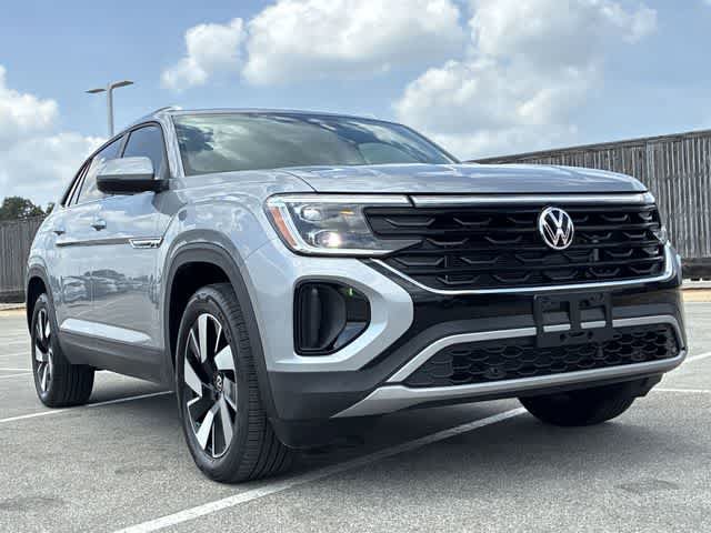 Used 2026 Volkswagen Atlas Cross Sport SE FWD image 10