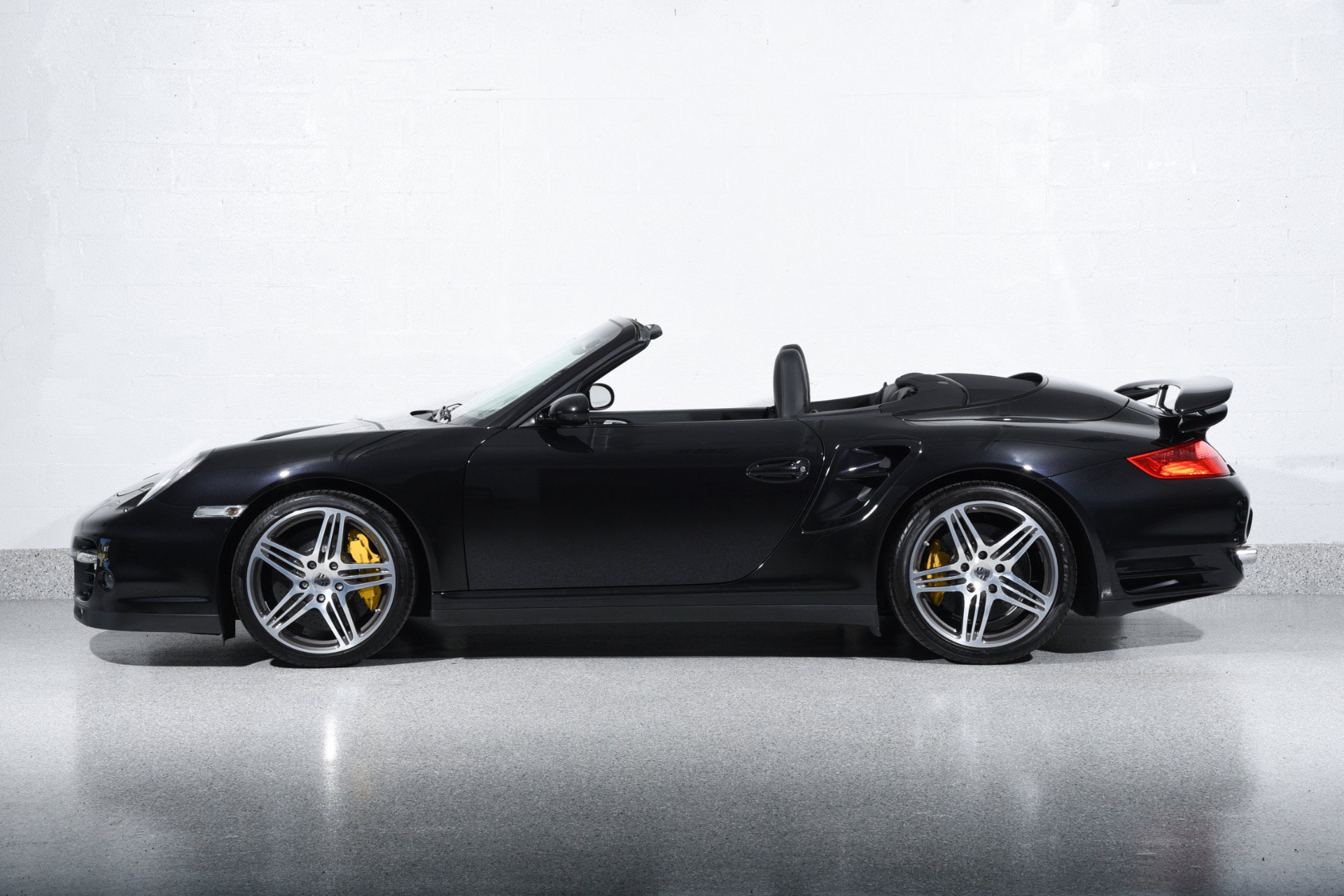 Used 2008 Porsche 911 Turbo AWD/4WD image 14