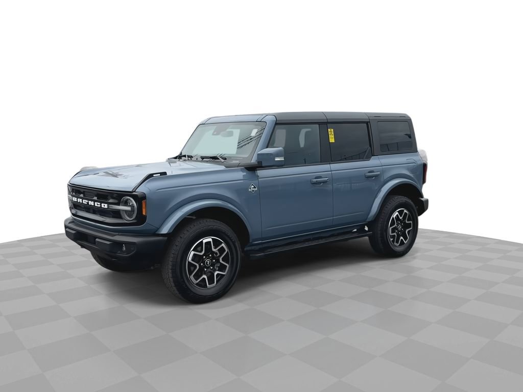 Used 2024 Ford Bronco Outer Banks image 4