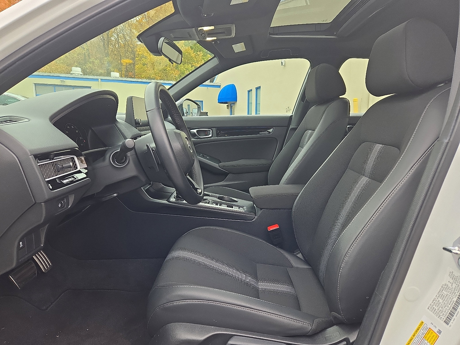 Certified 2025 Honda Civic Sport image 13