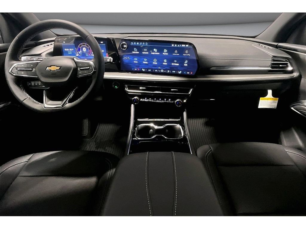 New 2026 Chevrolet Traverse LT w/ Driver Confidence Package AWD/4WD image 8