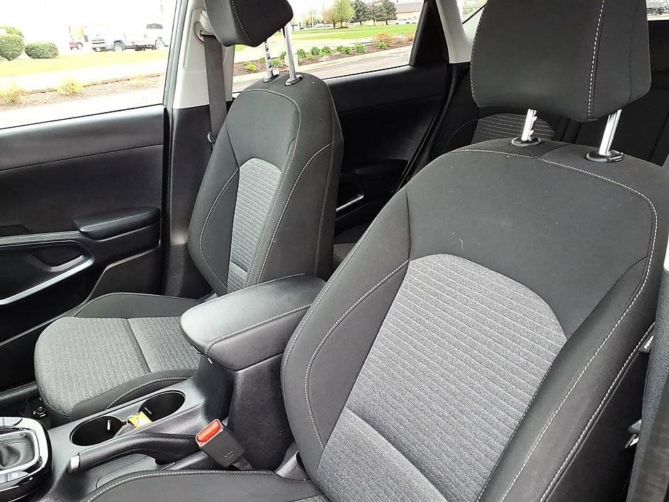 Used 2023 Kia Soul EX image 16