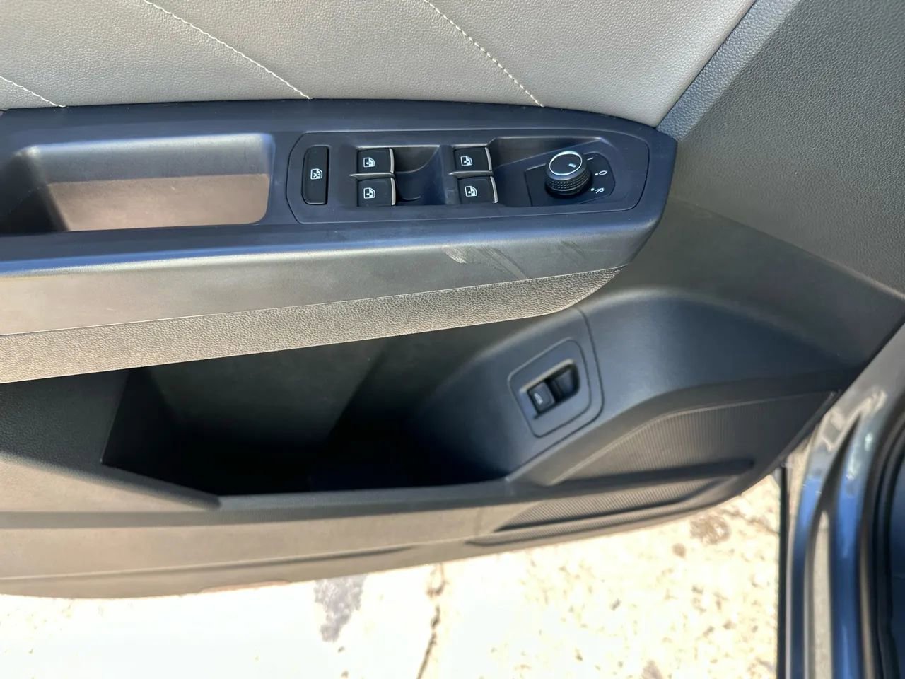 Used 2021 Volkswagen Atlas SE FWD image 21
